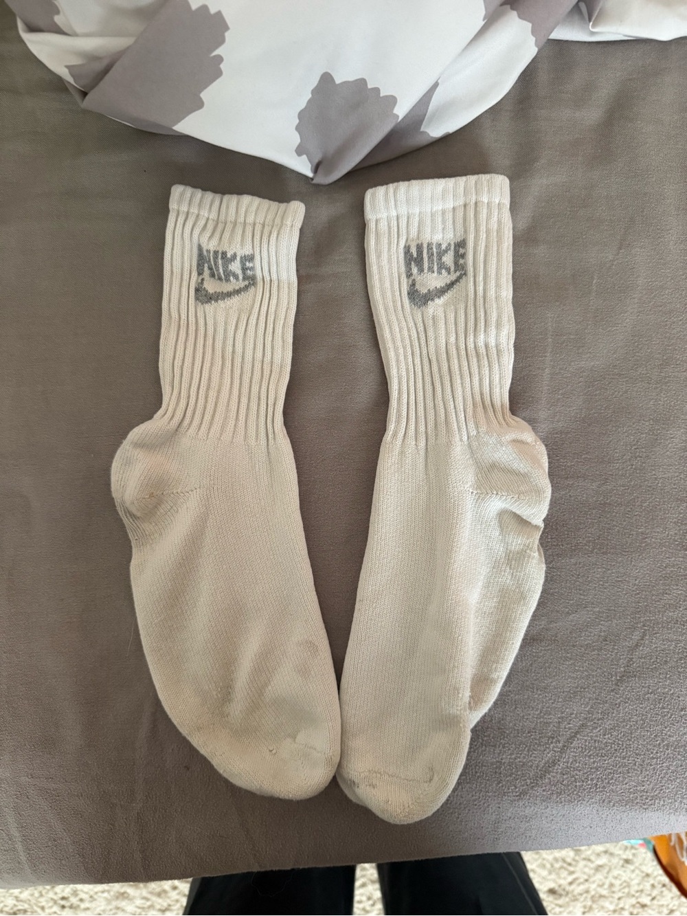 Nike Cream Crew Athletic Socks with Gray Logo